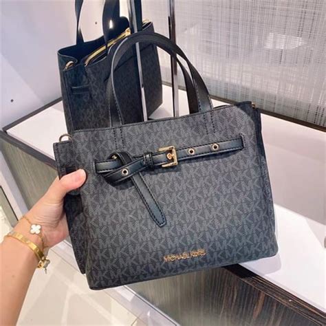 why is michael kors so popular|is Michael Kors considered luxury.